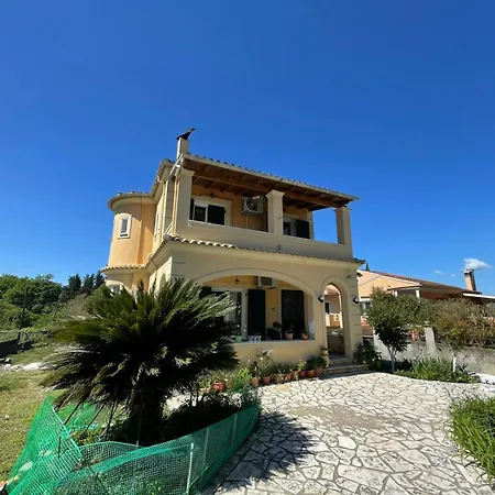 Habitación en casa particular Shared In A 4km From Corfu Airport, Jasmine